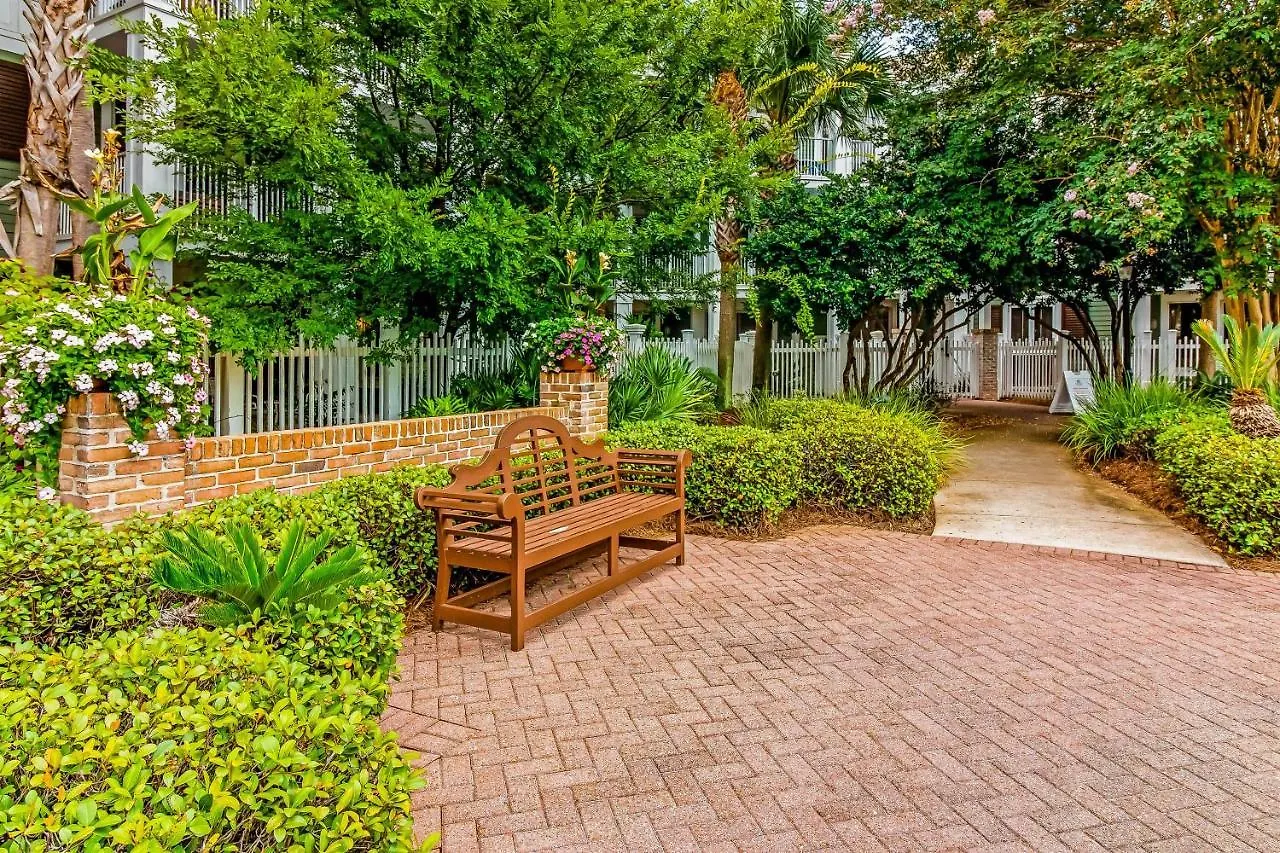 Baytowne Wharf - Pilot House #330 Apartment Destin