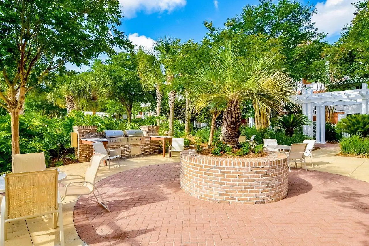 Baytowne Wharf - Pilot House #330 Apartment Destin