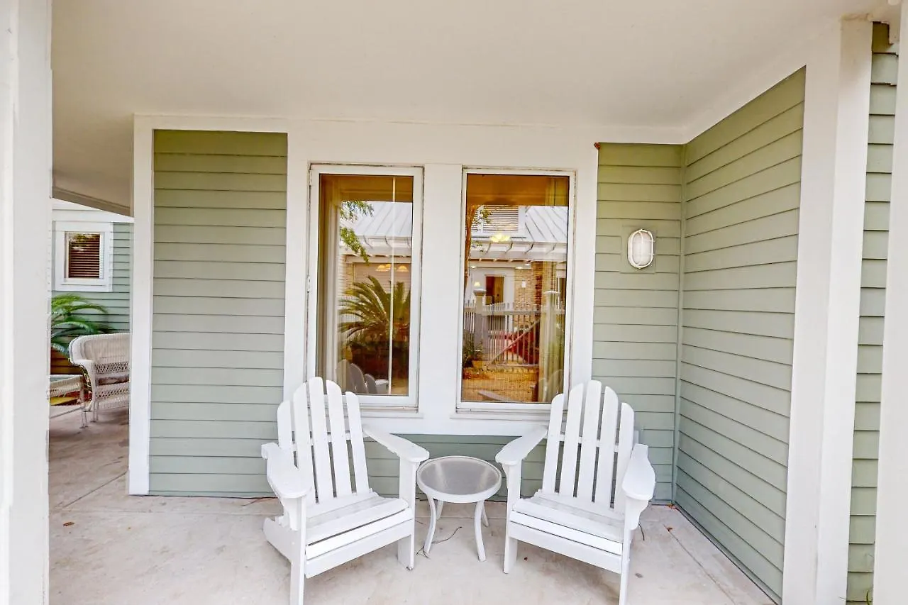 Baytowne Wharf - Pilot House #330 Apartment Destin